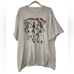 Graphic Skeleton T-Shirt - Gray